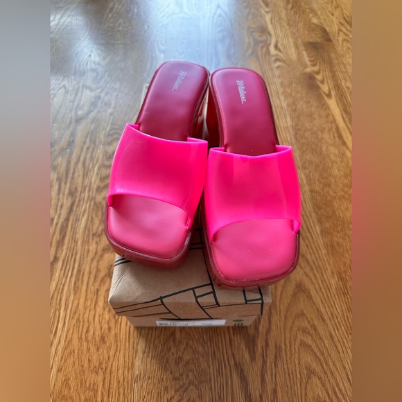 NEW IN BOX Melissa Jelly Heels Shape in Hot Pink (Size 8) - Picture 2 of 6